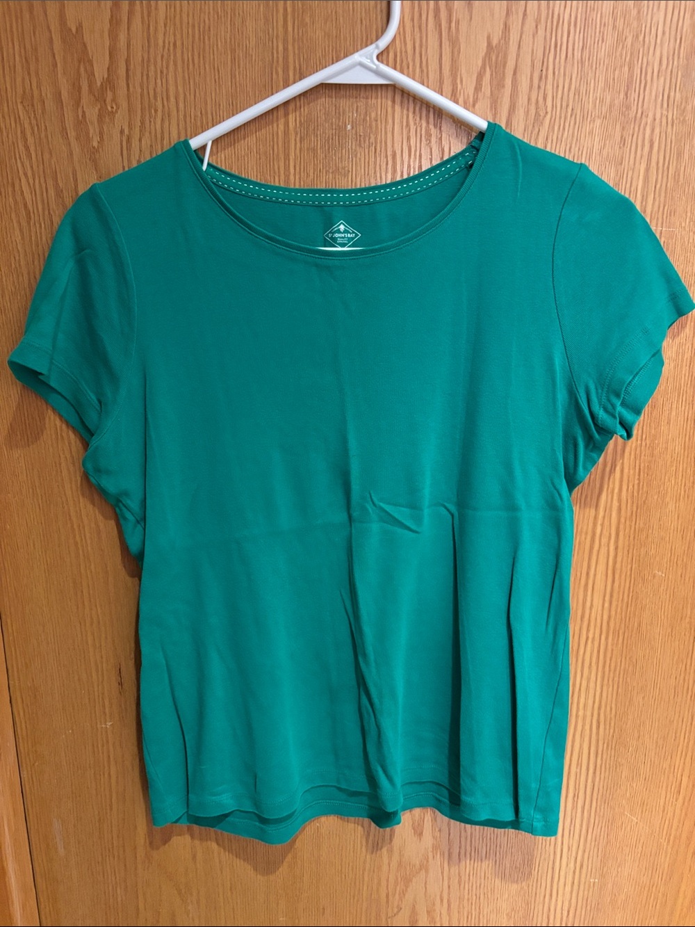 St. John’s Bay, short sleeve tee
Teal blue, Medium